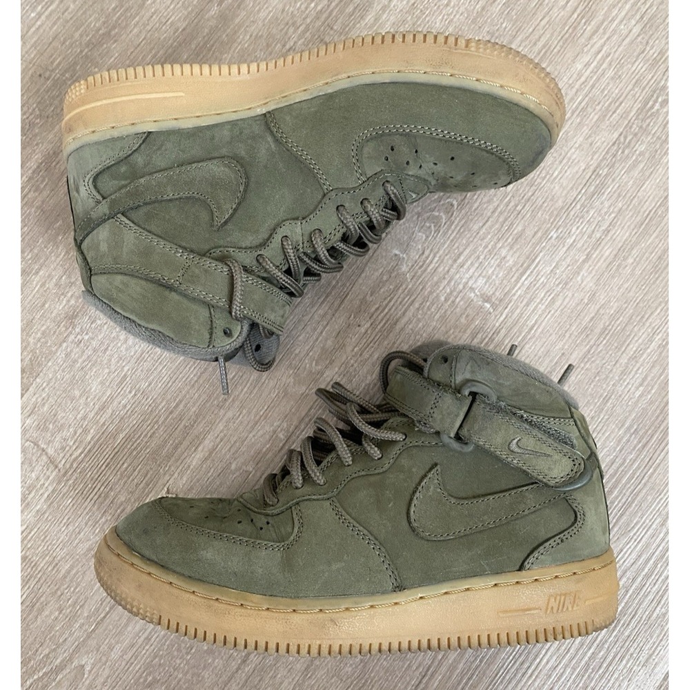 Nike‎ Air Force 1 High Olive Dark Gum Size 3Y Youth Suede Kids Green Shoes - Picture 2 of 7